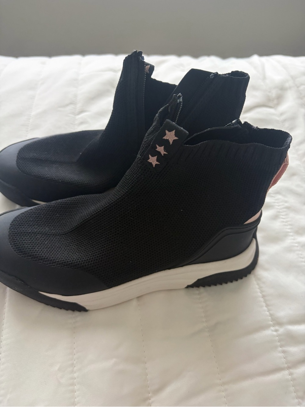 Zara Black Knit Wedge Ankle Boots with Pink Star Accents